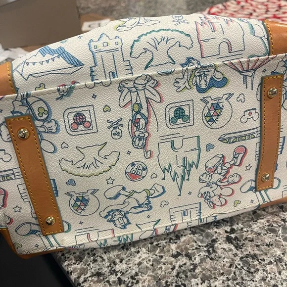 Dooney and Burke 2017 Walt Disney World Marathon weekend satchel - Picture 7 of 11